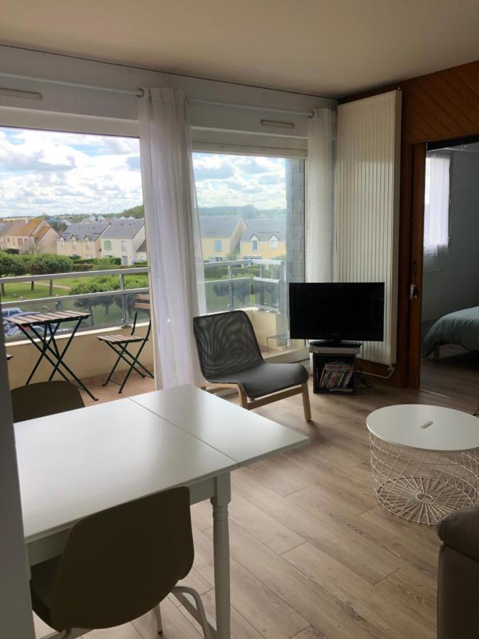 Ferienwohnung Bleu Sale - F2 Courseulles Avec Balcon Exterior foto