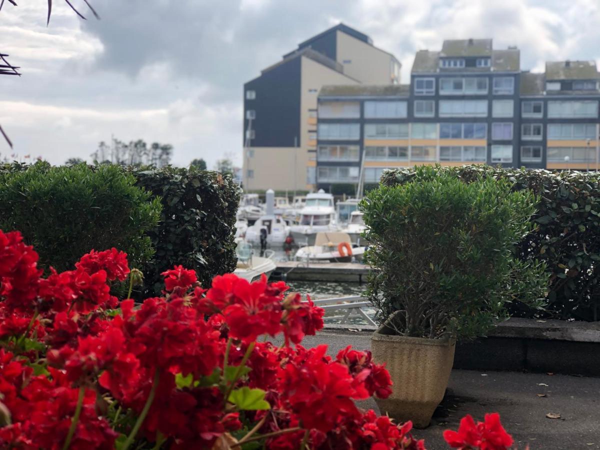 Ferienwohnung Bleu Sale - F2 Courseulles Avec Balcon Exterior foto